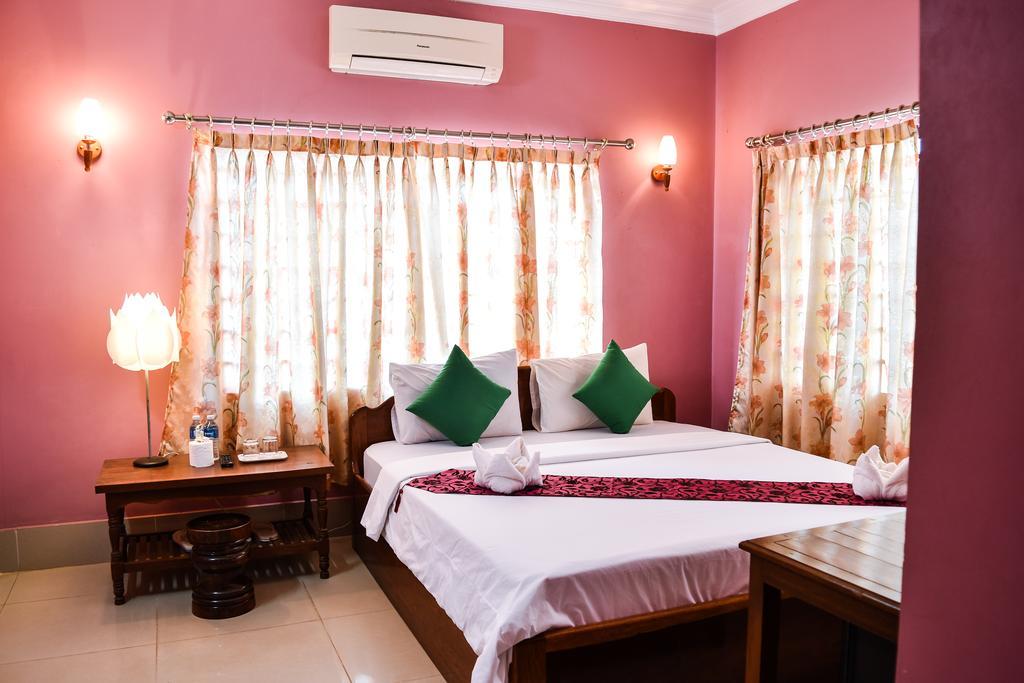 Ta Som Guesthouse & Tour Services Siem Reap Exterior photo