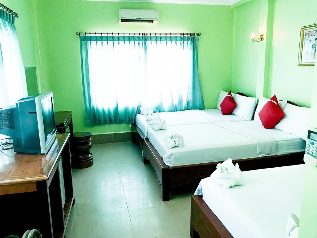 Ta Som Guesthouse & Tour Services Siem Reap Exterior photo