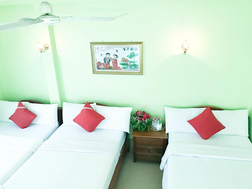 Ta Som Guesthouse & Tour Services Siem Reap Exterior photo