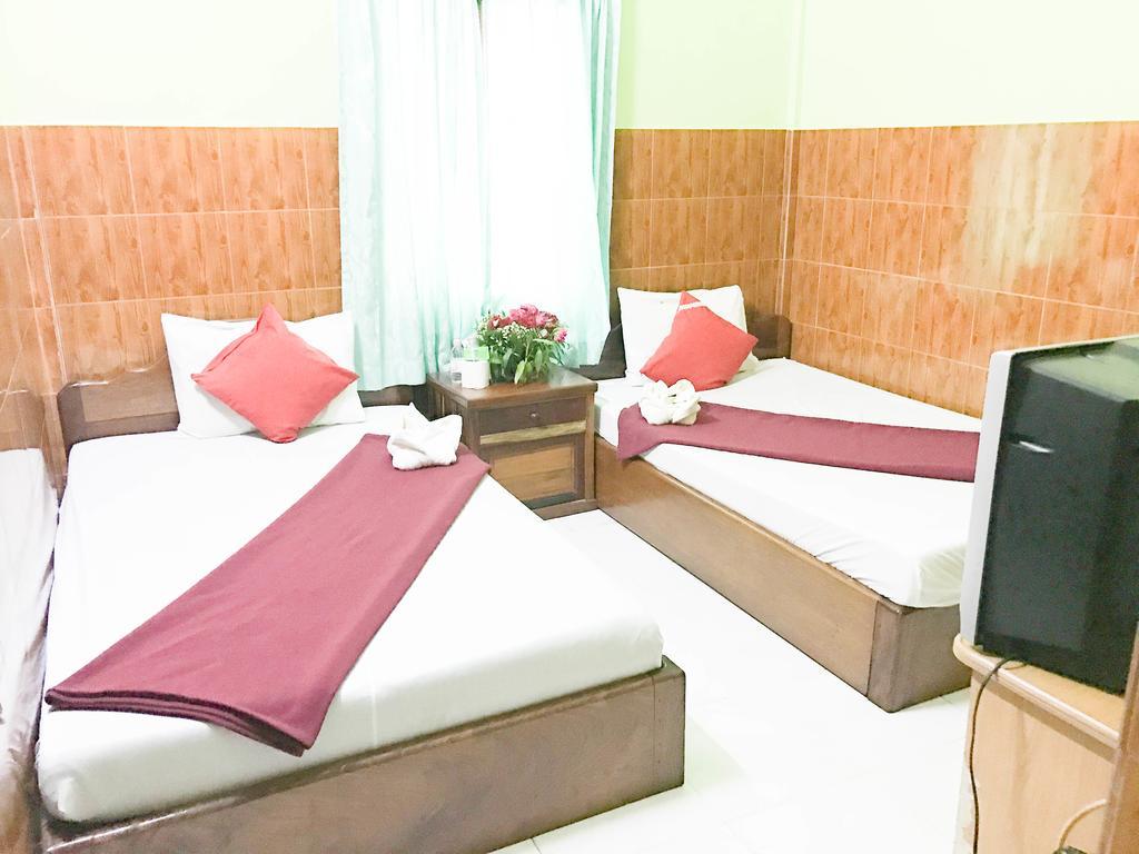 Ta Som Guesthouse & Tour Services Siem Reap Exterior photo