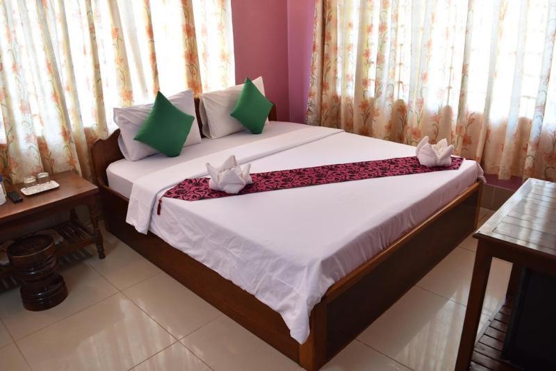Ta Som Guesthouse & Tour Services Siem Reap Exterior photo