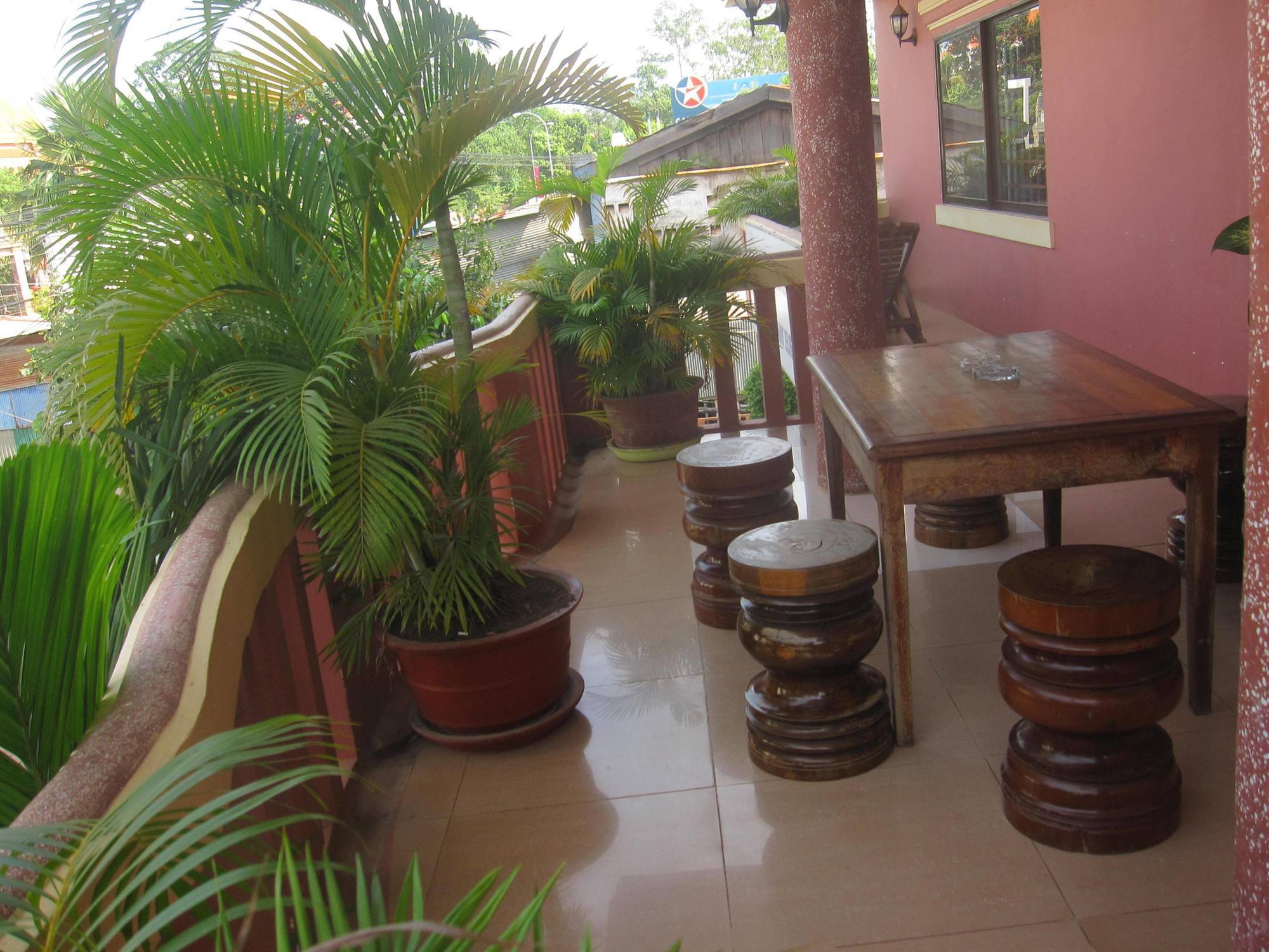 Ta Som Guesthouse & Tour Services Siem Reap Exterior photo